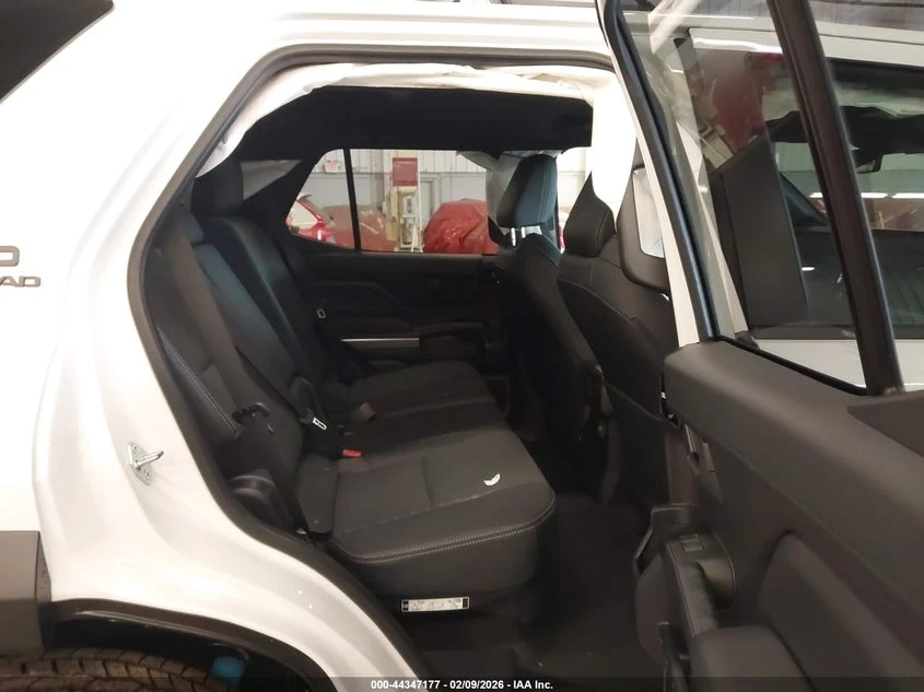 Toyota 4runner 2.4l Trd Off Road Premium, снимка 8 - Автомобили и джипове - 54108632