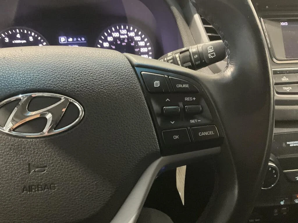 Hyundai Tucson SE* AWD* ПОДГРЕВИ* КАМЕРА* , снимка 12 - Автомобили и джипове - 54136642