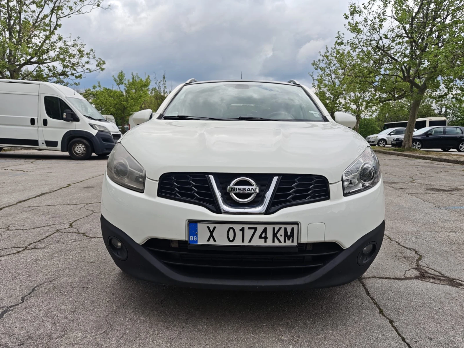 Nissan Qashqai Facelift/АВТОМАТИК/Панорама/Нави/Камера, снимка 8 - Автомобили и джипове - 54503184