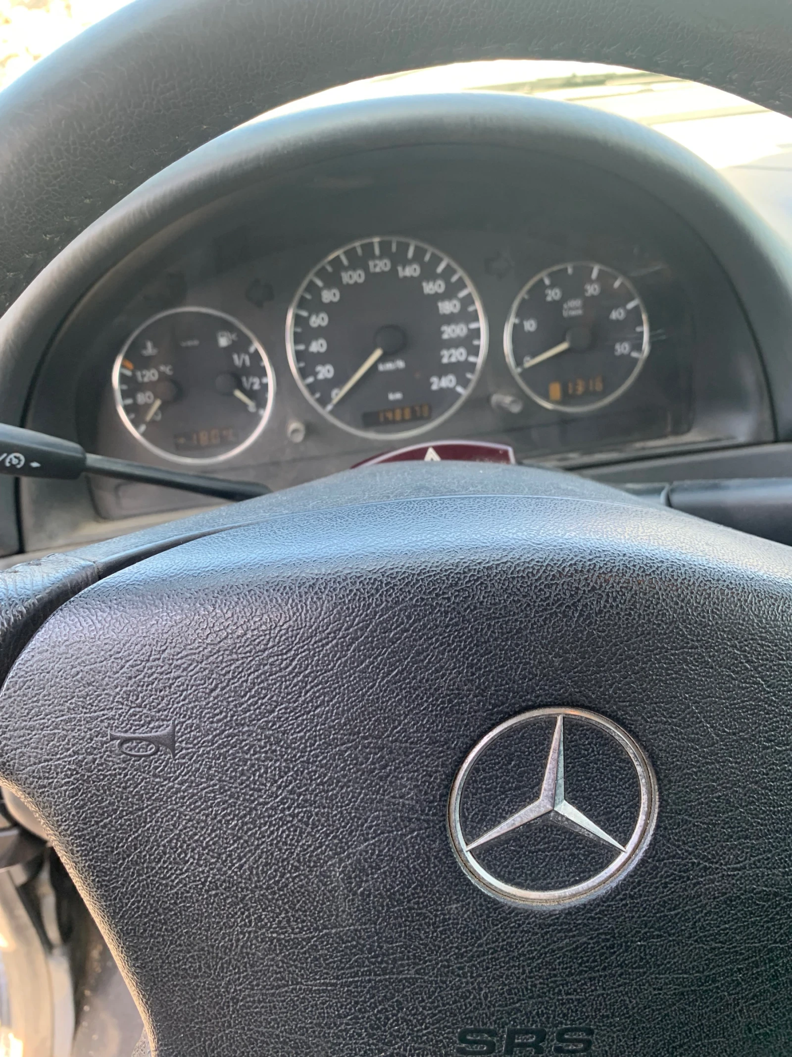 Mercedes-Benz ML Джип, снимка 2 - Автомобили и джипове - 54867574