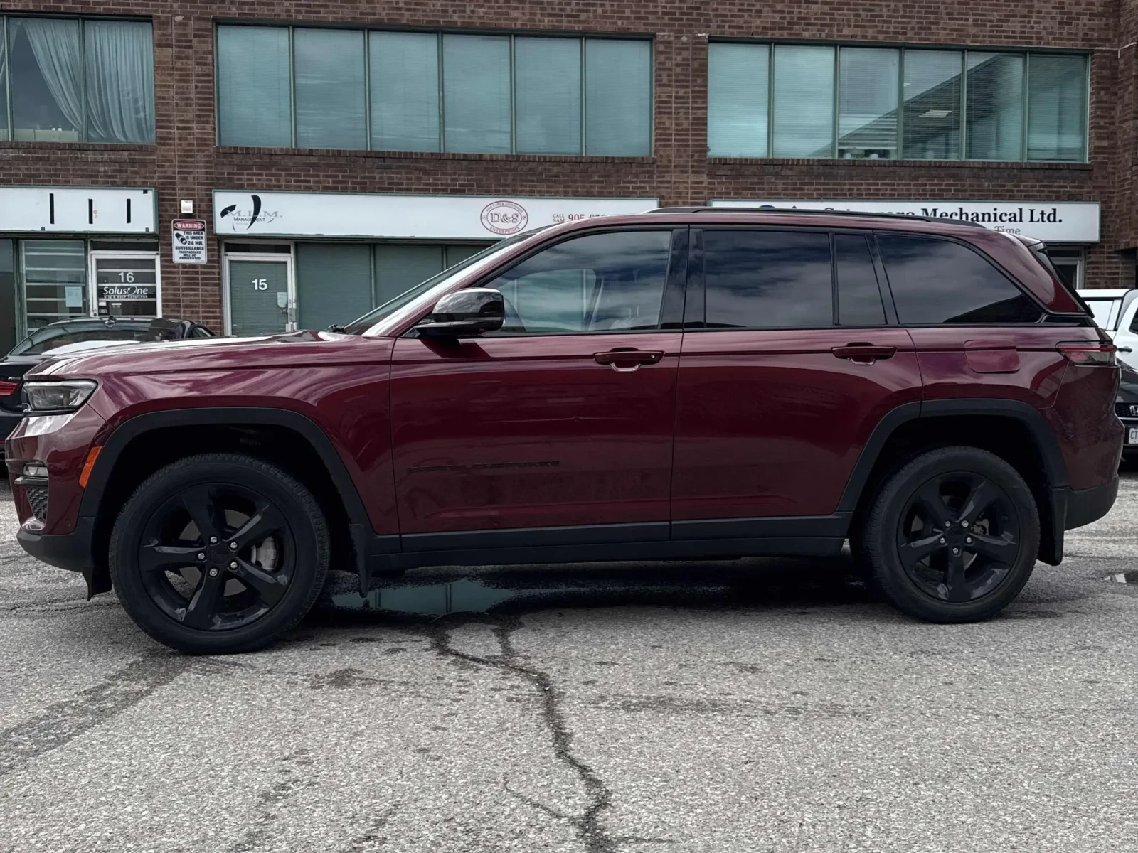 Jeep Grand cherokee Limited X 4x4 * 2 КЛЮЧА * CARFAX, снимка 3 - Автомобили и джипове - 54974784