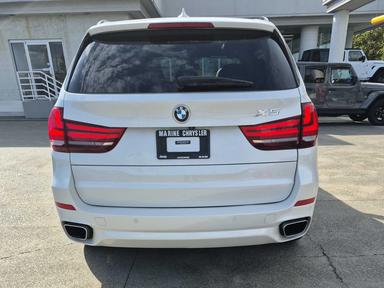 BMW X5 * xDrive35i * АВТОКРЕДИТ БЕЗ ПЪРВОНАЧАЛНА ВНОСКА* , снимка 4 - Автомобили и джипове - 55947409