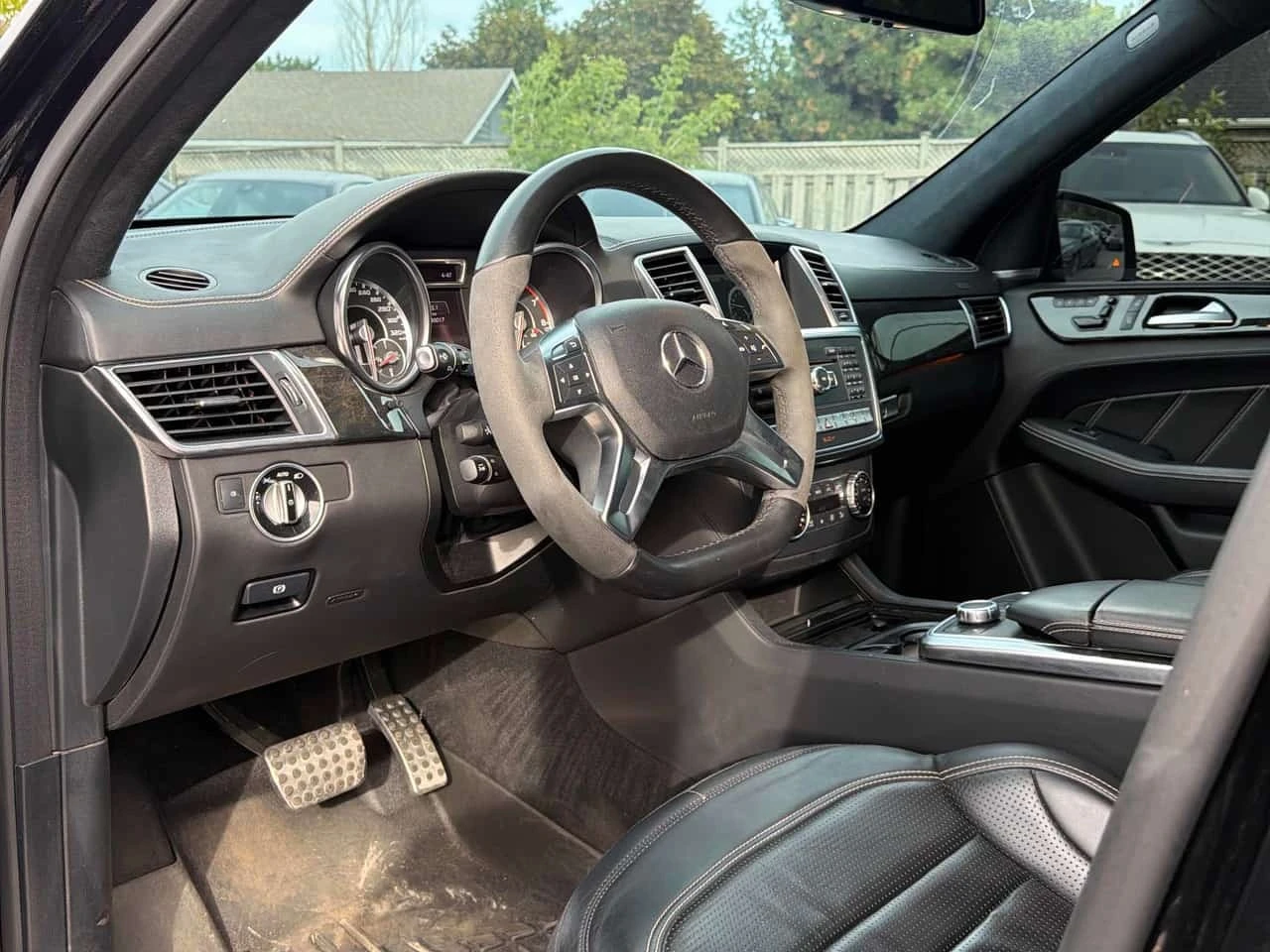 Mercedes-Benz ML 63 AMG / HARMAN / ��������� / �������� / ������ | Mobile.bg � ����������� 11