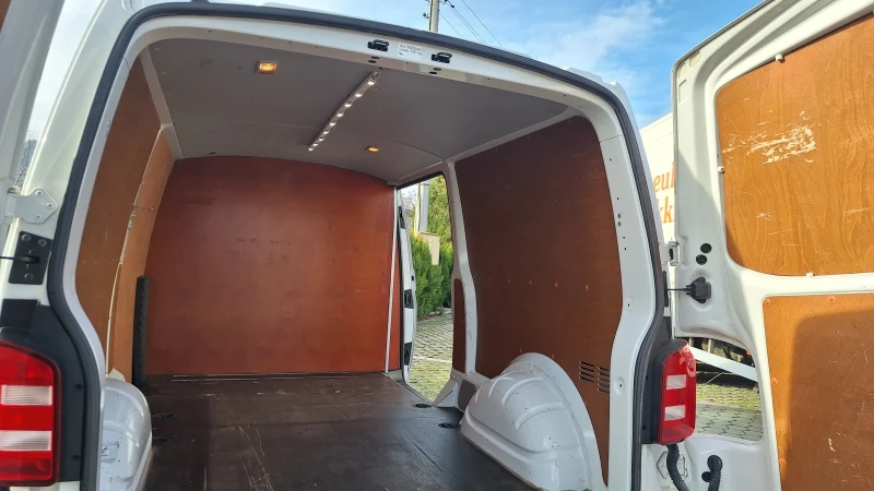 VW Transporter T6, снимка 10 - Бусове и автобуси - 52655274
