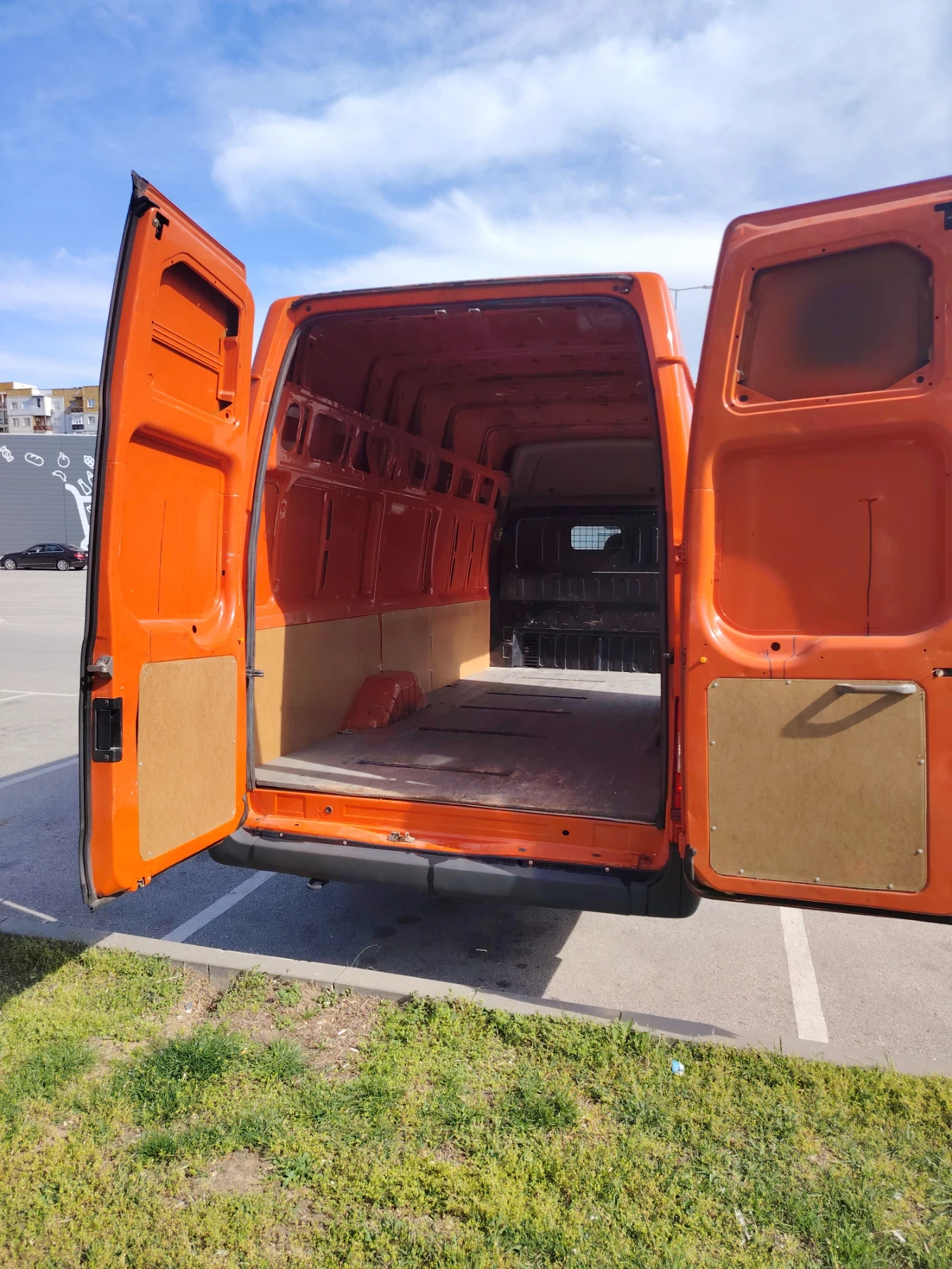 Ford Transit 2400 - изображение 7