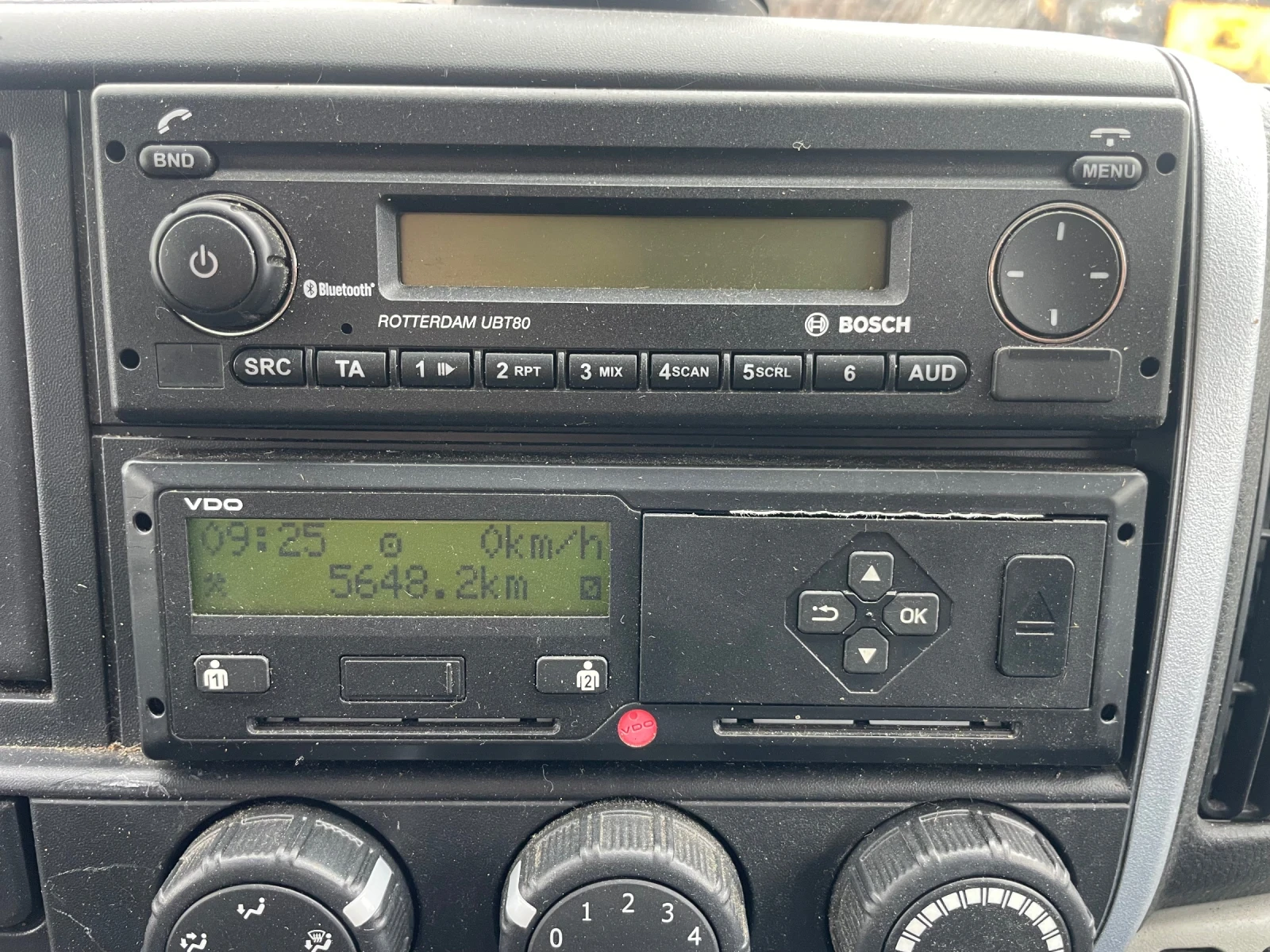 Mitsubishi Fuso Миене на кофи, снимка 9 - Камиони - 54126117