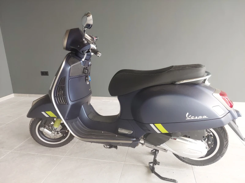 Vespa GTS T300, снимка 2 - Мотоциклети и мототехника - 49854693