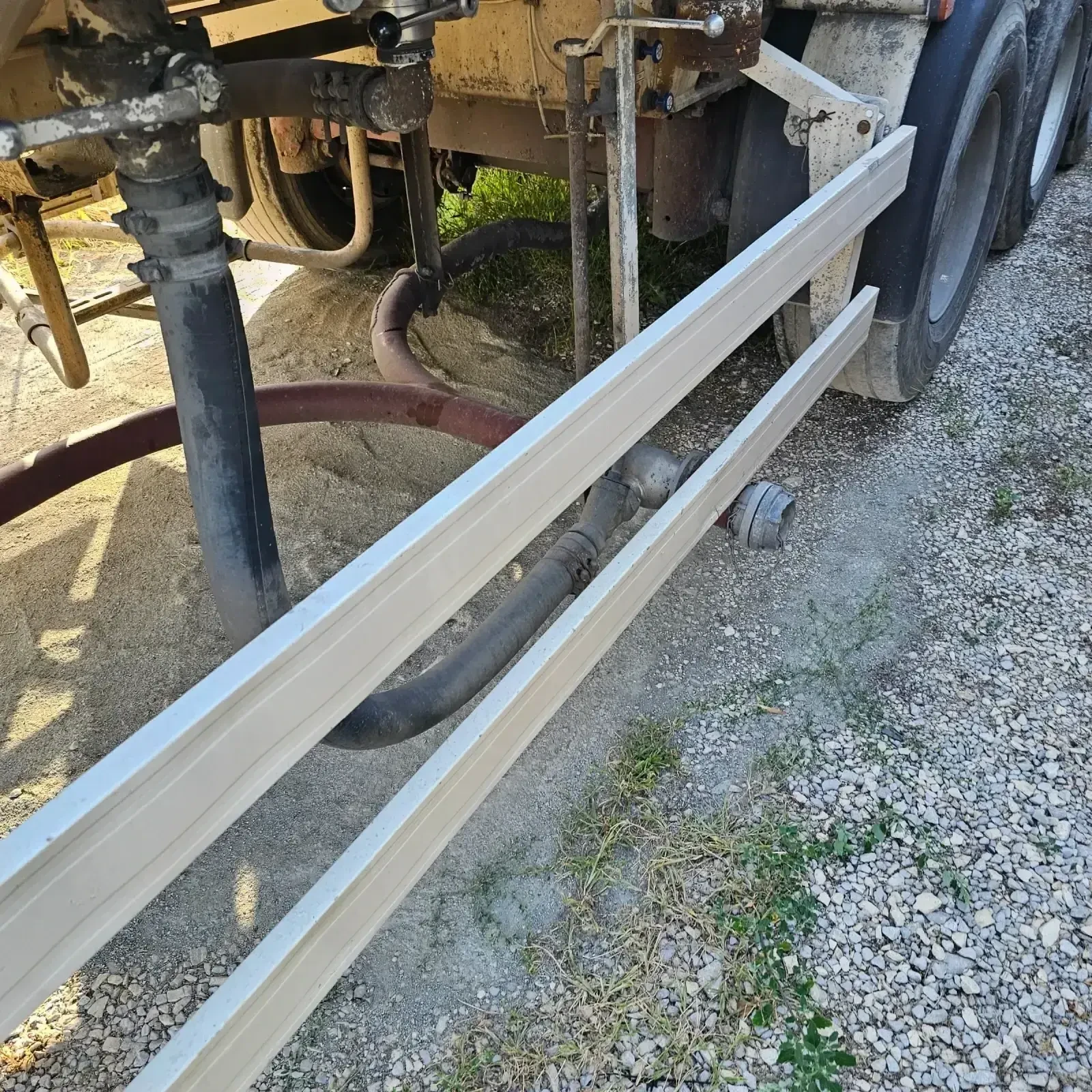  Spitzer | Mobile.bg   4