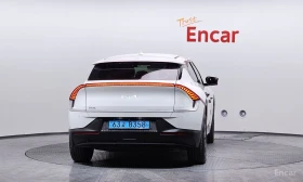 Kia EV6 * 4WD* КОЖА* ПОДГРЕВ* ОБДУХВАНЕ* КАМЕРА* , снимка 4