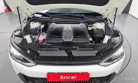Kia EV6 * 4WD* КОЖА* ПОДГРЕВ* ОБДУХВАНЕ* КАМЕРА* , снимка 6