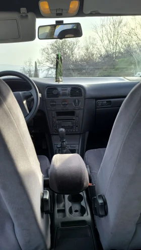 Volvo S40 1.6 / | Mobile.bg    13