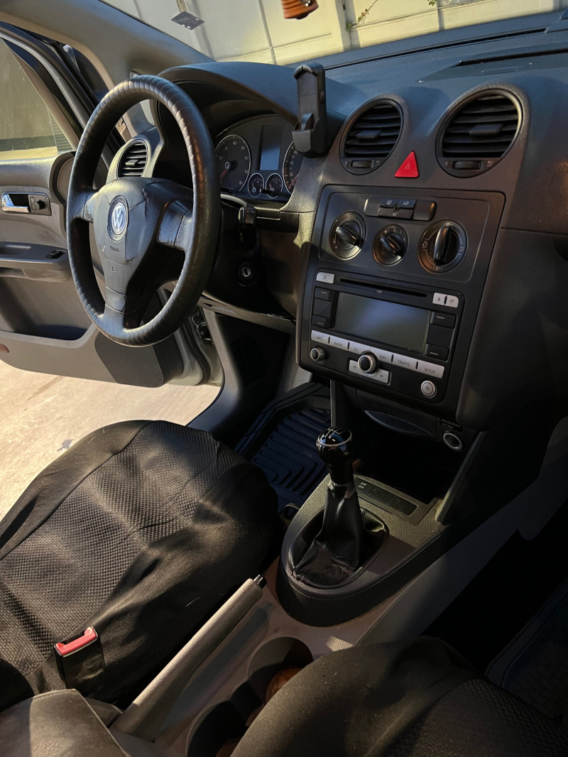 VW Caddy 2.0 Метан, LIFE, снимка 6 - Автомобили и джипове - 46456306