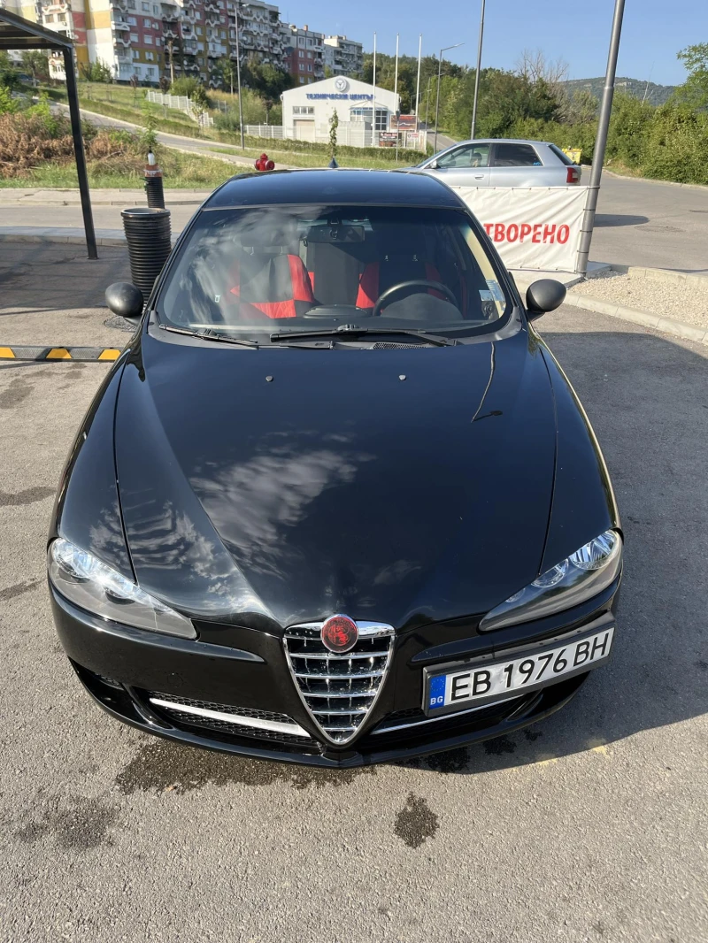 Alfa Romeo 147 1.6 twin spark, снимка 3 - Автомобили и джипове - 47012775