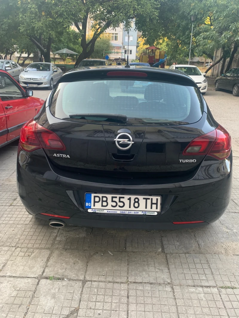 Opel Astra 1.4 turbo GAZ, снимка 4 - Автомобили и джипове - 47323031