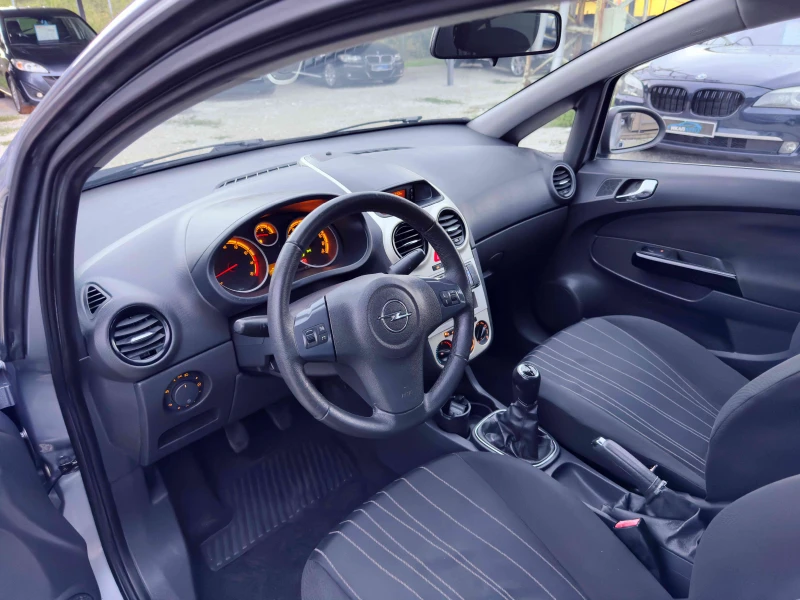 Opel Corsa 1.2i ИТАЛИЯ, снимка 7 - Автомобили и джипове - 47398089