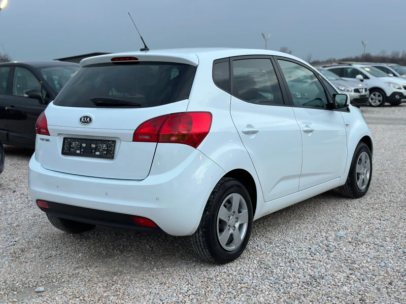 Kia Venga 1.4i 16V 129000km, снимка 4 - Автомобили и джипове - 49004074