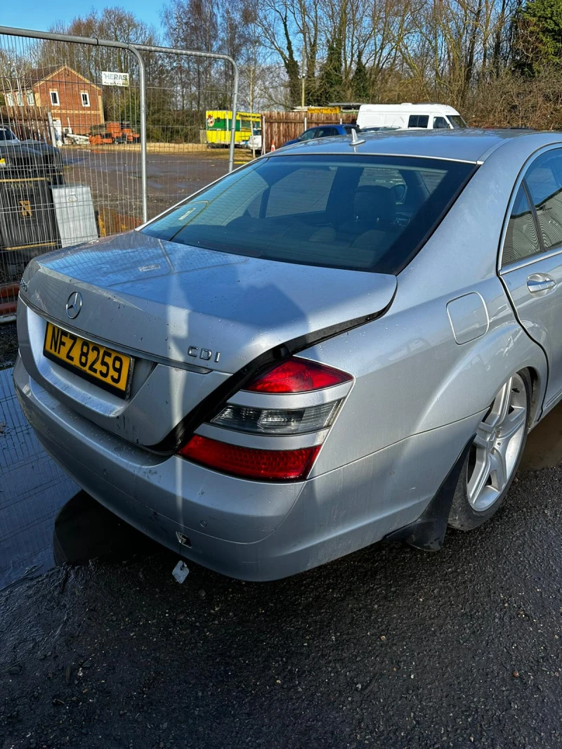 Mercedes-Benz S 320, снимка 6 - Автомобили и джипове - 49259957