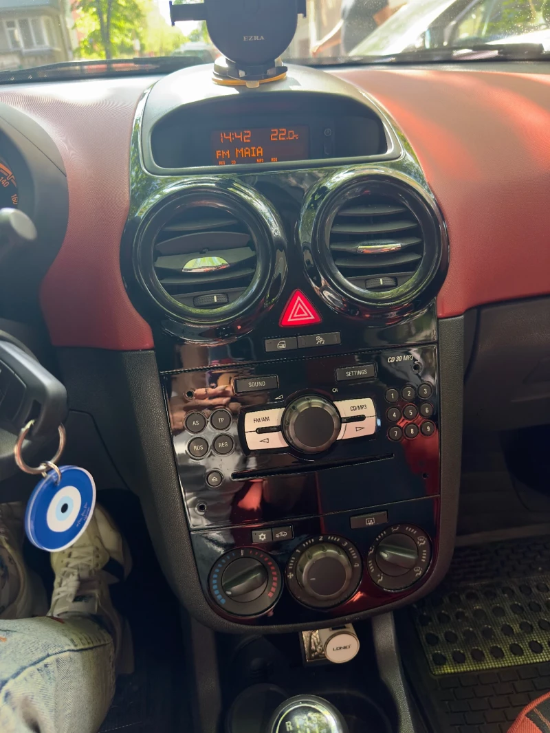 Opel Corsa 2008, снимка 13 - Автомобили и джипове - 50253709