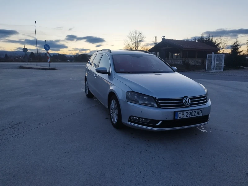 VW Passat, снимка 2 - Автомобили и джипове - 52617967