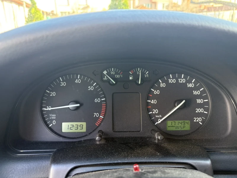 VW Passat, снимка 6 - Автомобили и джипове - 53050767