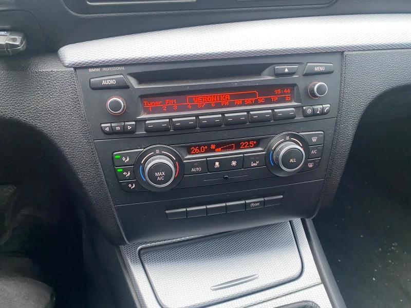 BMW 120 М PACK, снимка 10 - Автомобили и джипове - 53418967