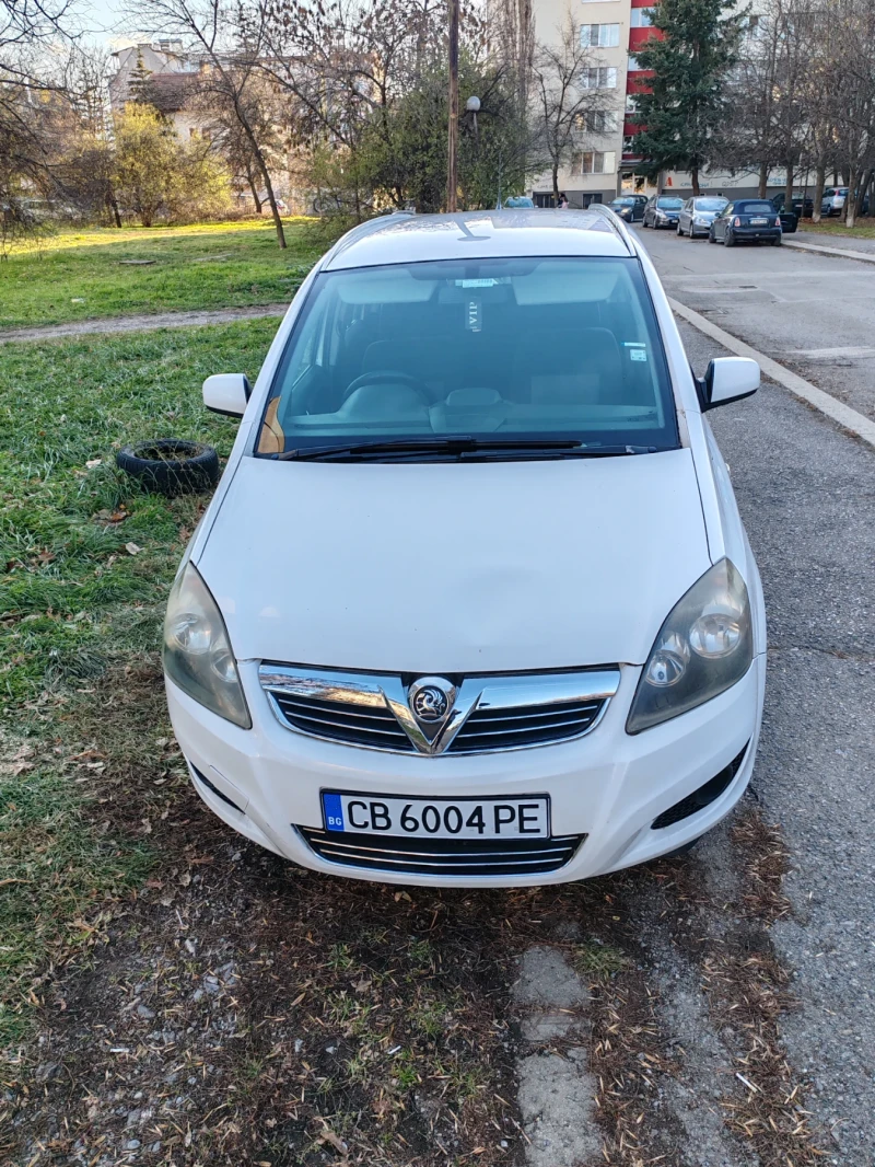 Opel Zafira 1.9, снимка 4 - Автомобили и джипове - 53430069