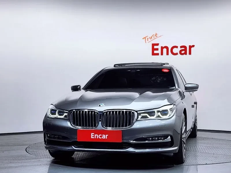 BMW 750 Li xDrive Premium, снимка 3 - Автомобили и джипове - 53518441