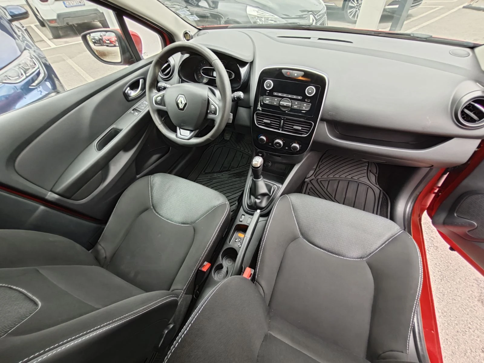 Renault Clio 1.5 DCi 75k.c. | Mobile.bg � ����������� 12