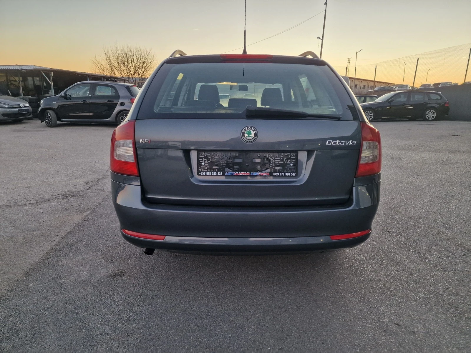 Skoda Octavia 1.6MPI 102 к с - изображение 5