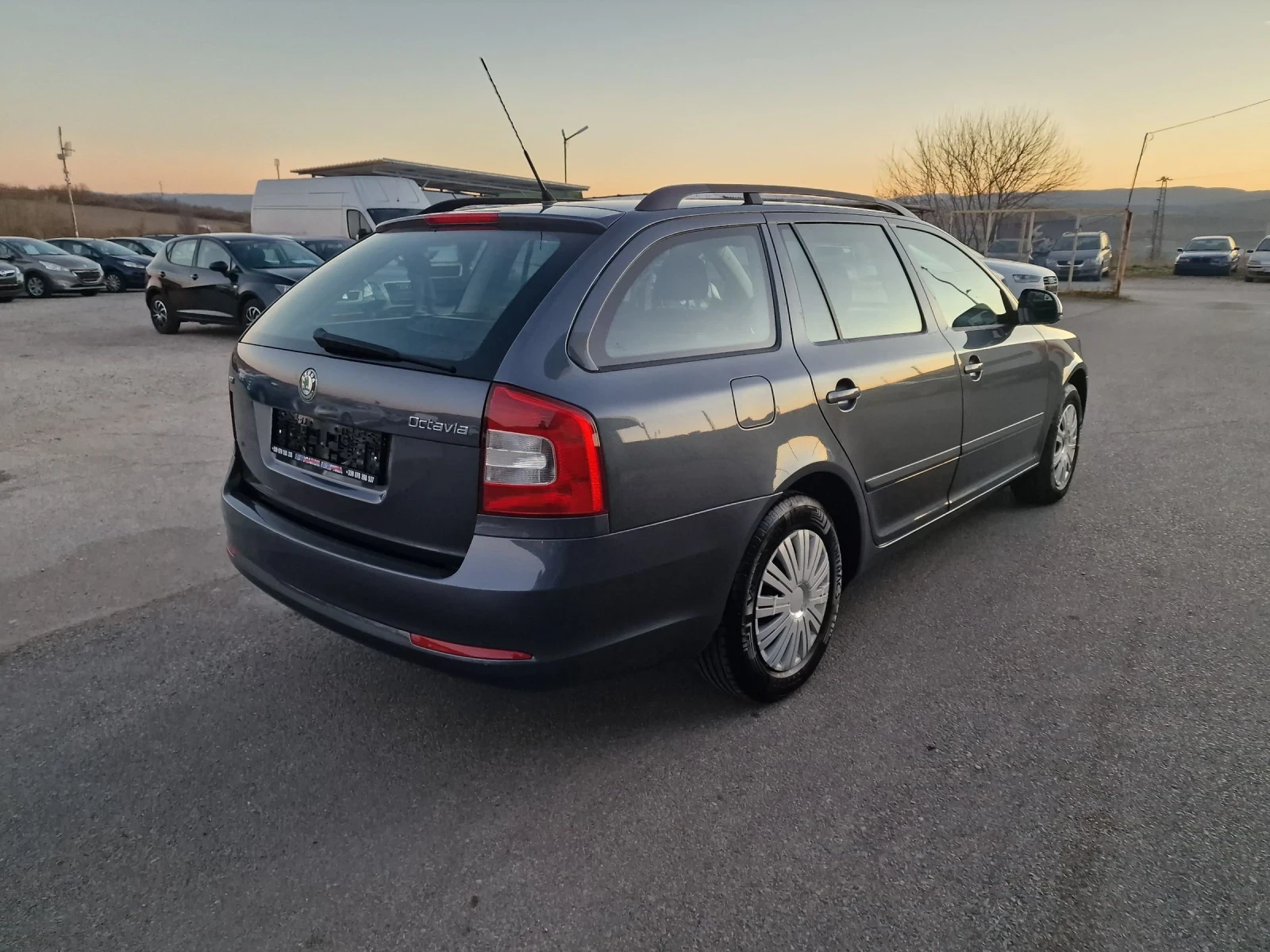 Skoda Octavia 1.6MPI 102 к с - изображение 6