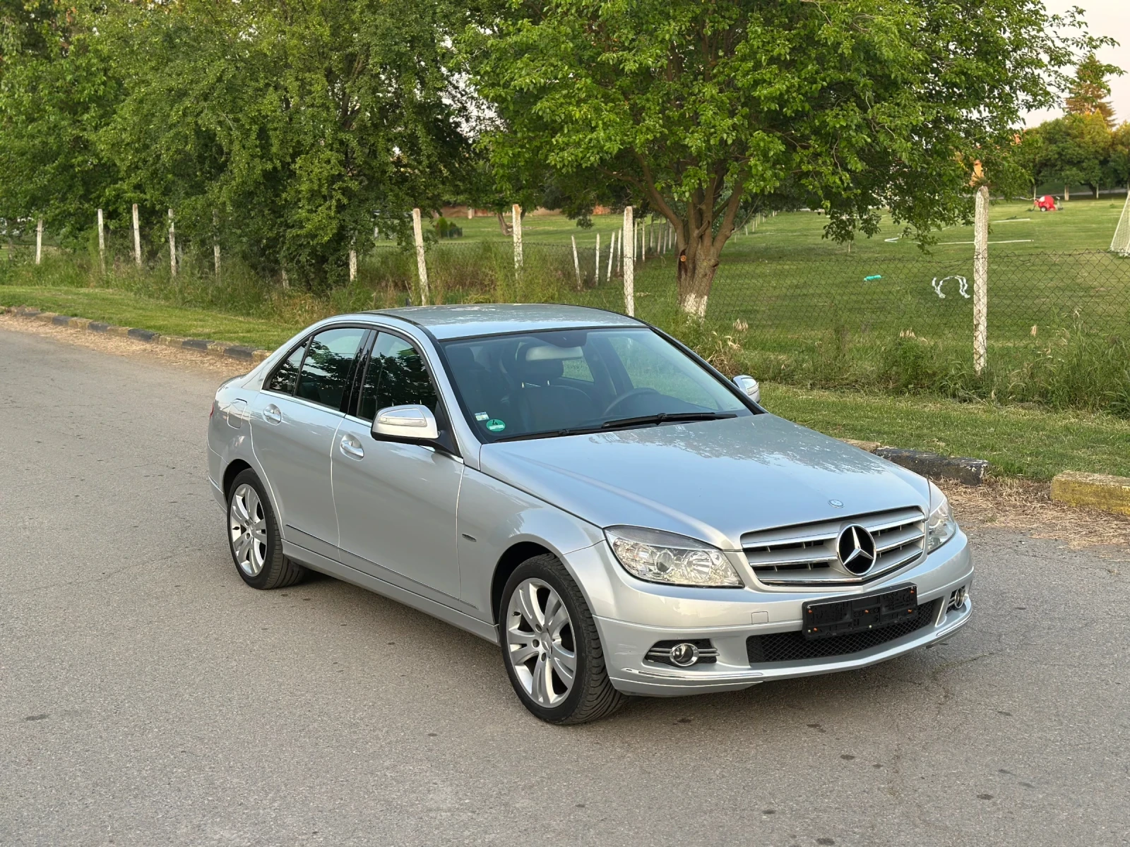 Mercedes-Benz C 180 Kompressor  - изображение 2