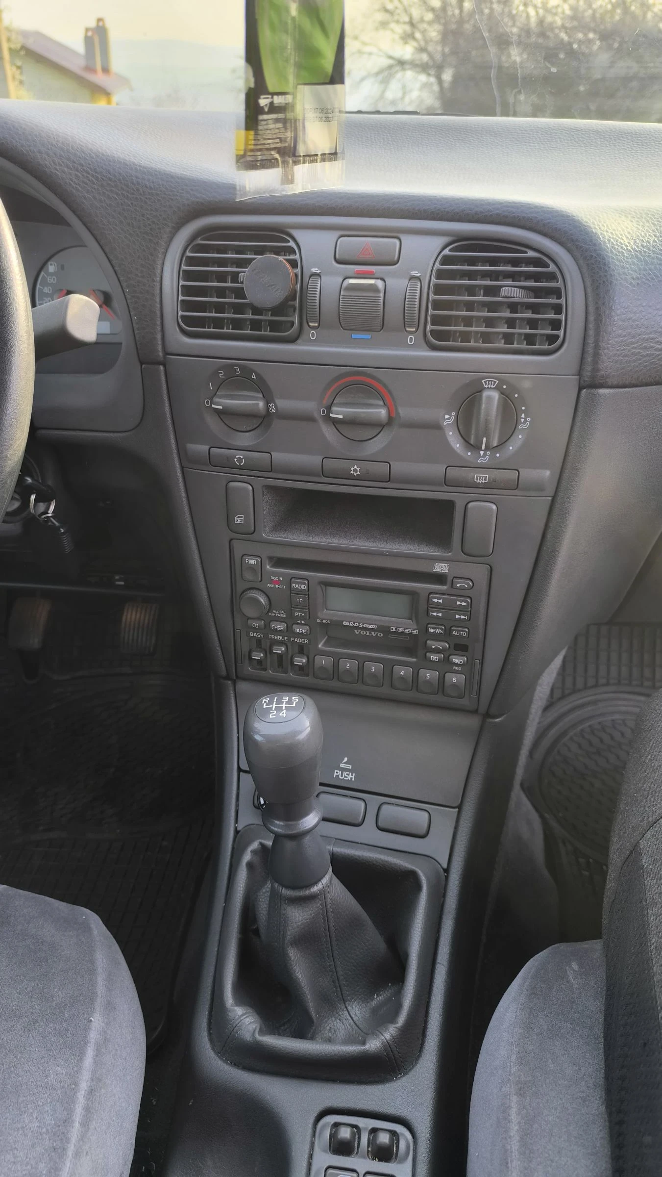 Volvo S40 1.6 бензин/газ - изображение 6