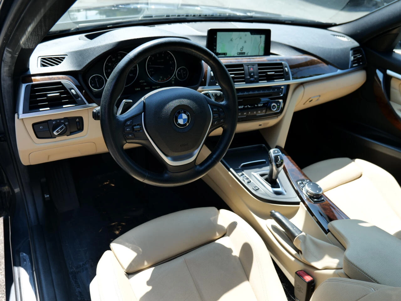 BMW 330 * XDRIVE * CARFAX * ЦЕНА ДО БГ - изображение 6