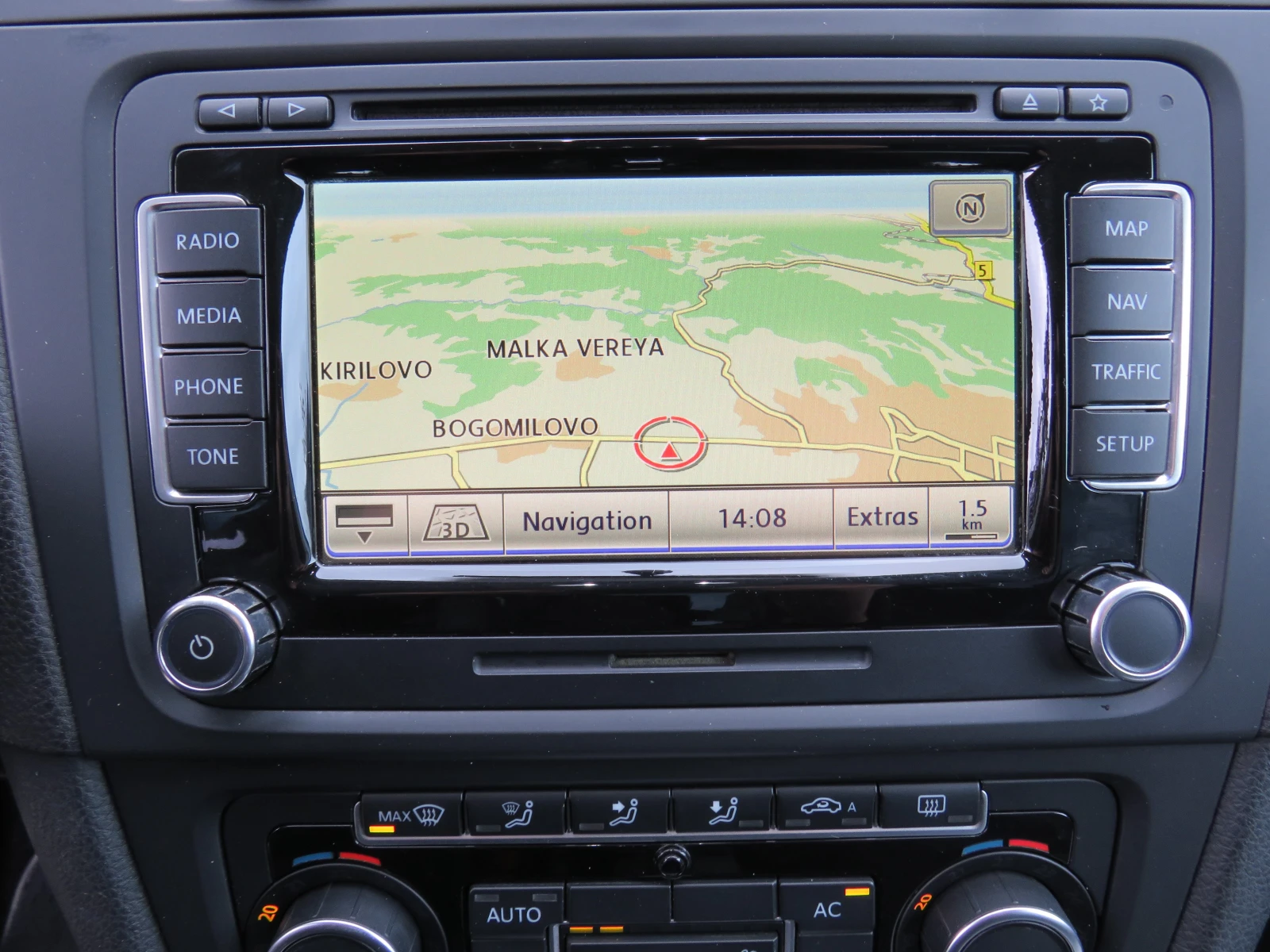 VW Golf * 1.6TDI DSG NAVI TEMPOMAT *  | Mobile.bg   15