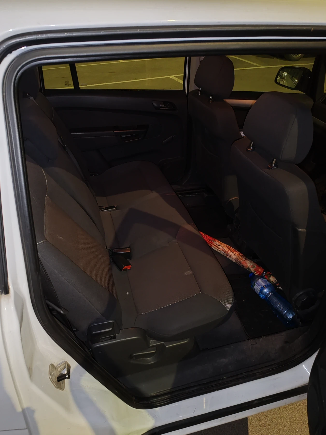 Opel Zafira 1.9 - изображение 2