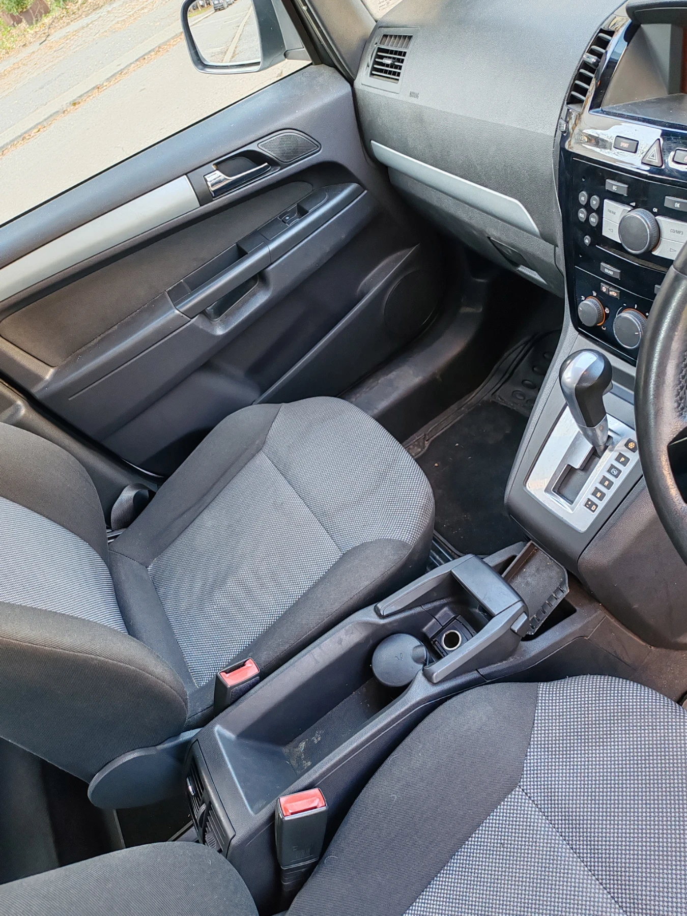 Opel Zafira 1.9 - изображение 9