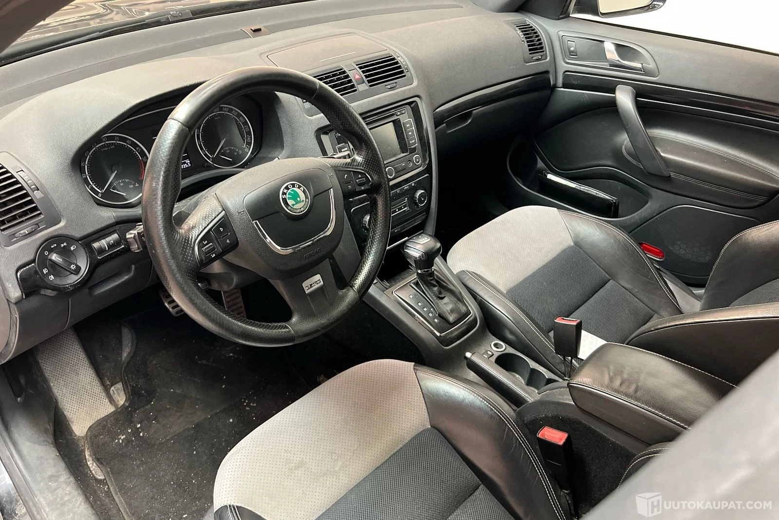 Skoda Octavia 2.0 VRS 170H.P Diesel DSG | Mobile.bg � ����������� 5