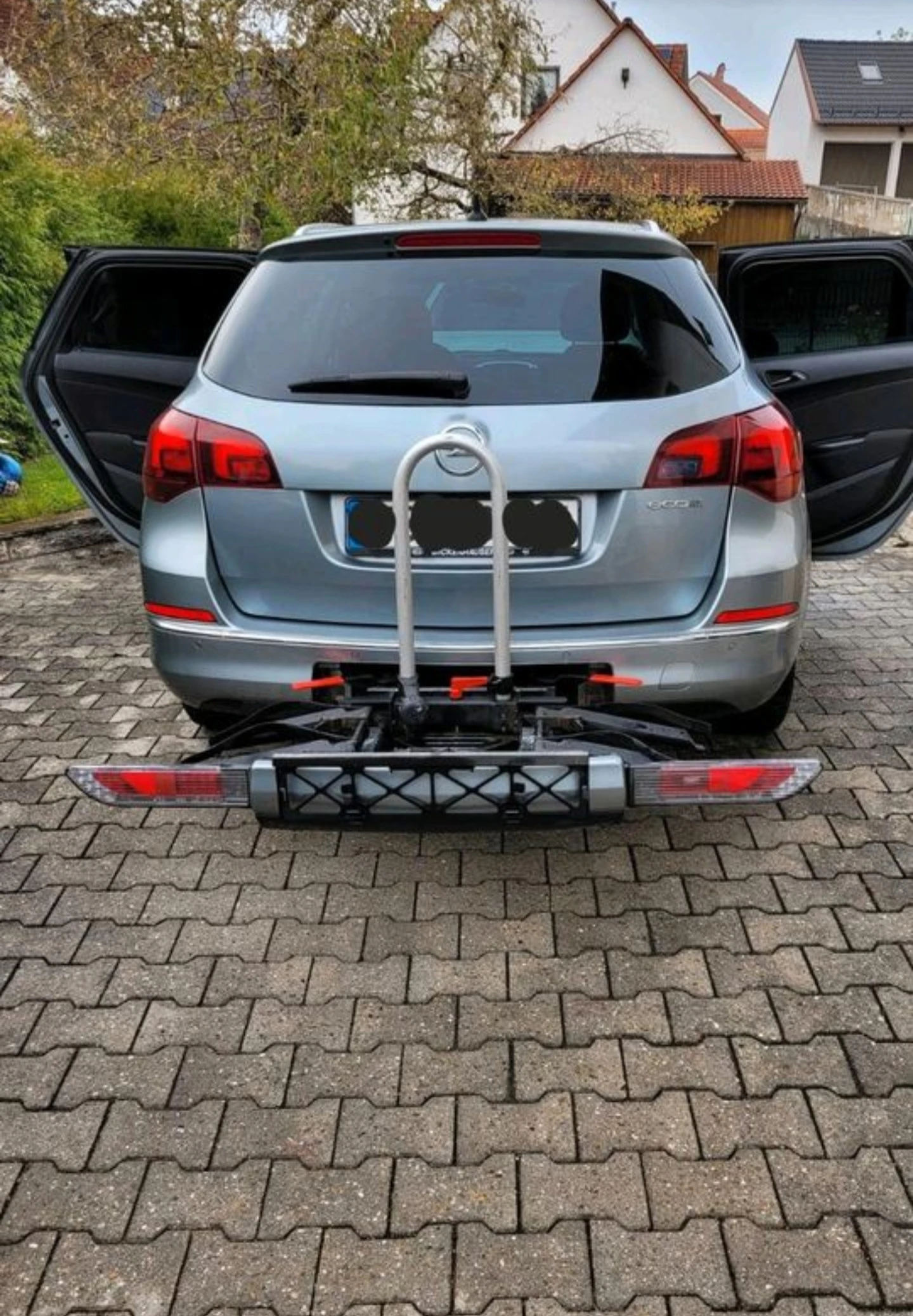 Opel Astra J 1.7 , снимка 3 - Автомобили и джипове - 53537761