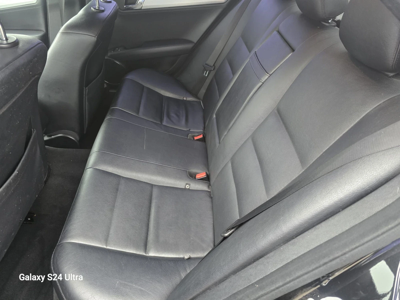 Mercedes-Benz C 350 3.5i 272kc, снимка 13 - Автомобили и джипове - 53999899