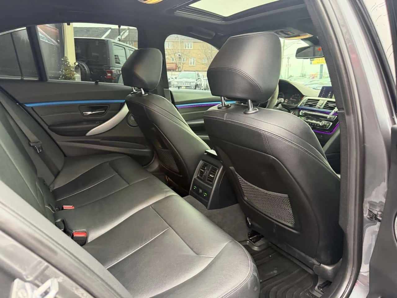 BMW 340 * xDrive * CARFAX * ЦЕНА ДО БГ, снимка 15 - Автомобили и джипове - 54368196