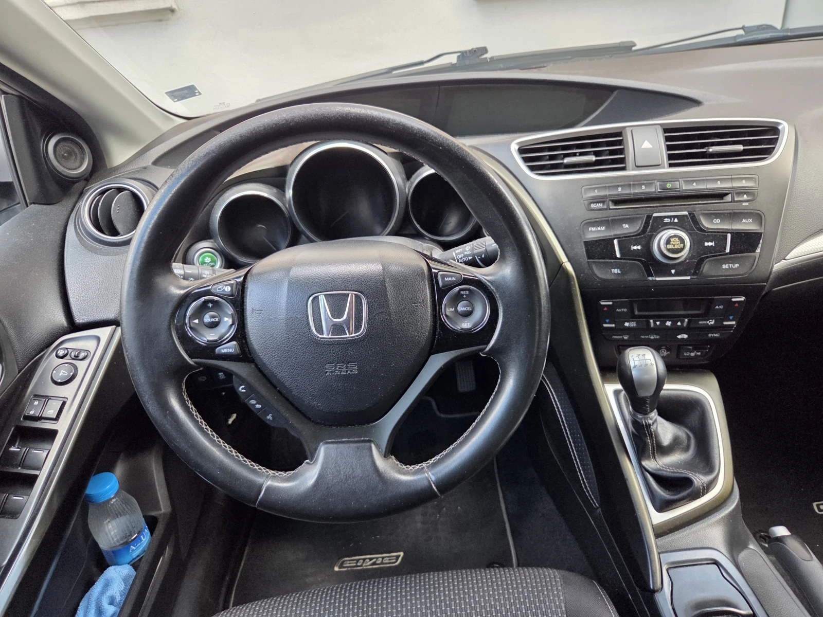 Honda Civic 1, 6  i-dtec Facelift, снимка 14 - Автомобили и джипове - 54426655