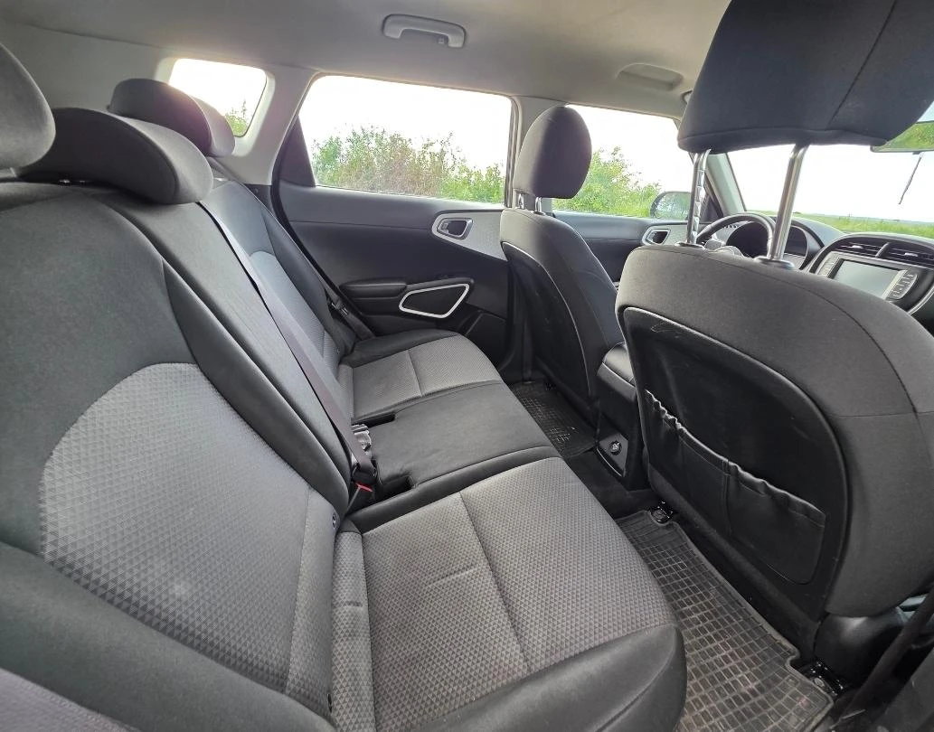 Kia Soul 64 KW ТОП Състояние, снимка 14 - Автомобили и джипове - 54714094