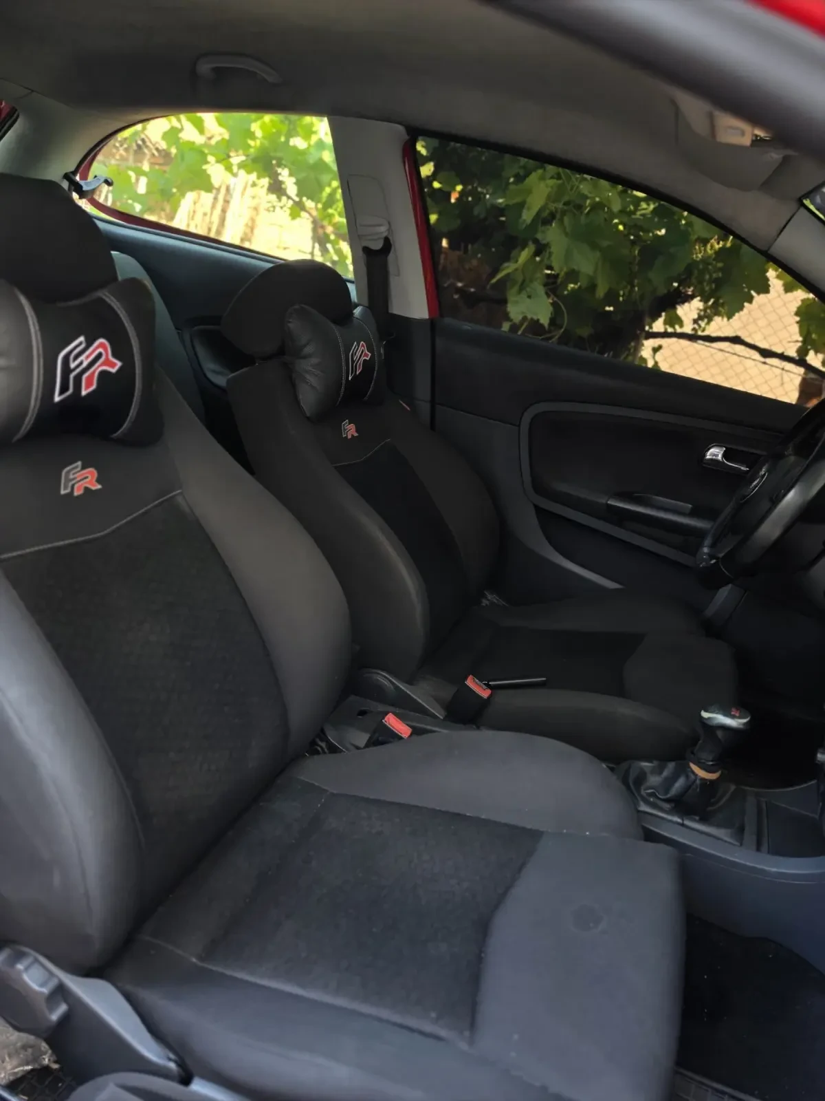 Seat Ibiza, снимка 12 - Автомобили и джипове - 55248830