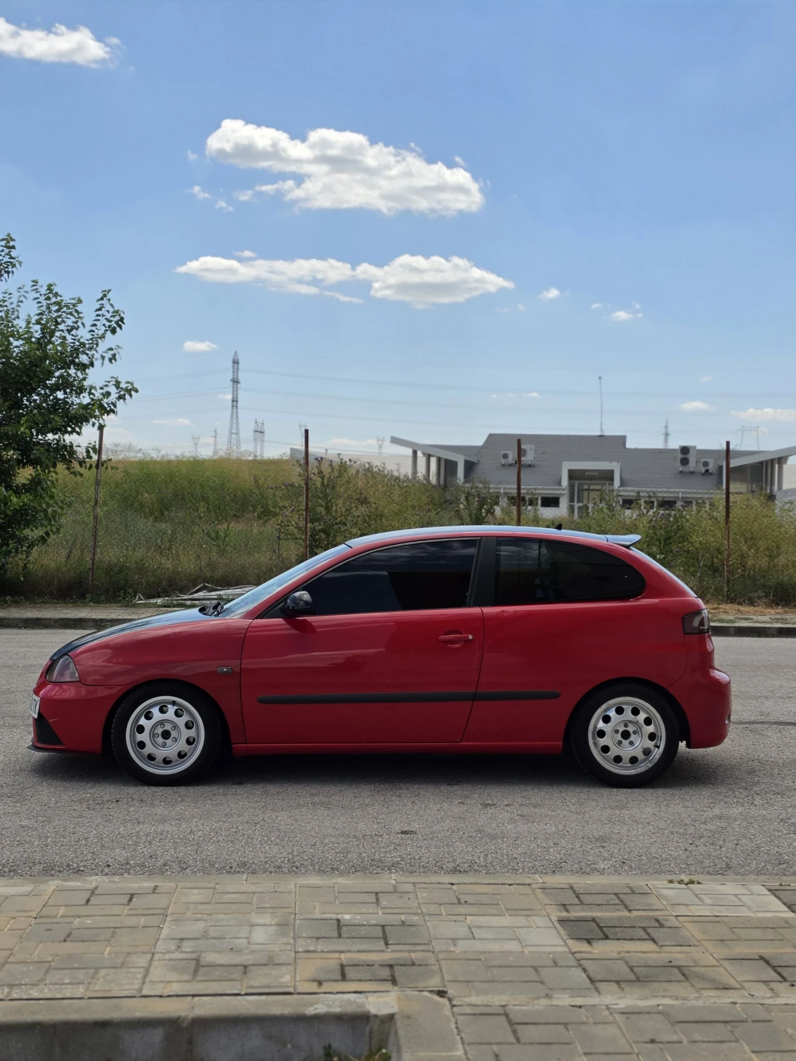 Seat Ibiza, снимка 5 - Автомобили и джипове - 55248830