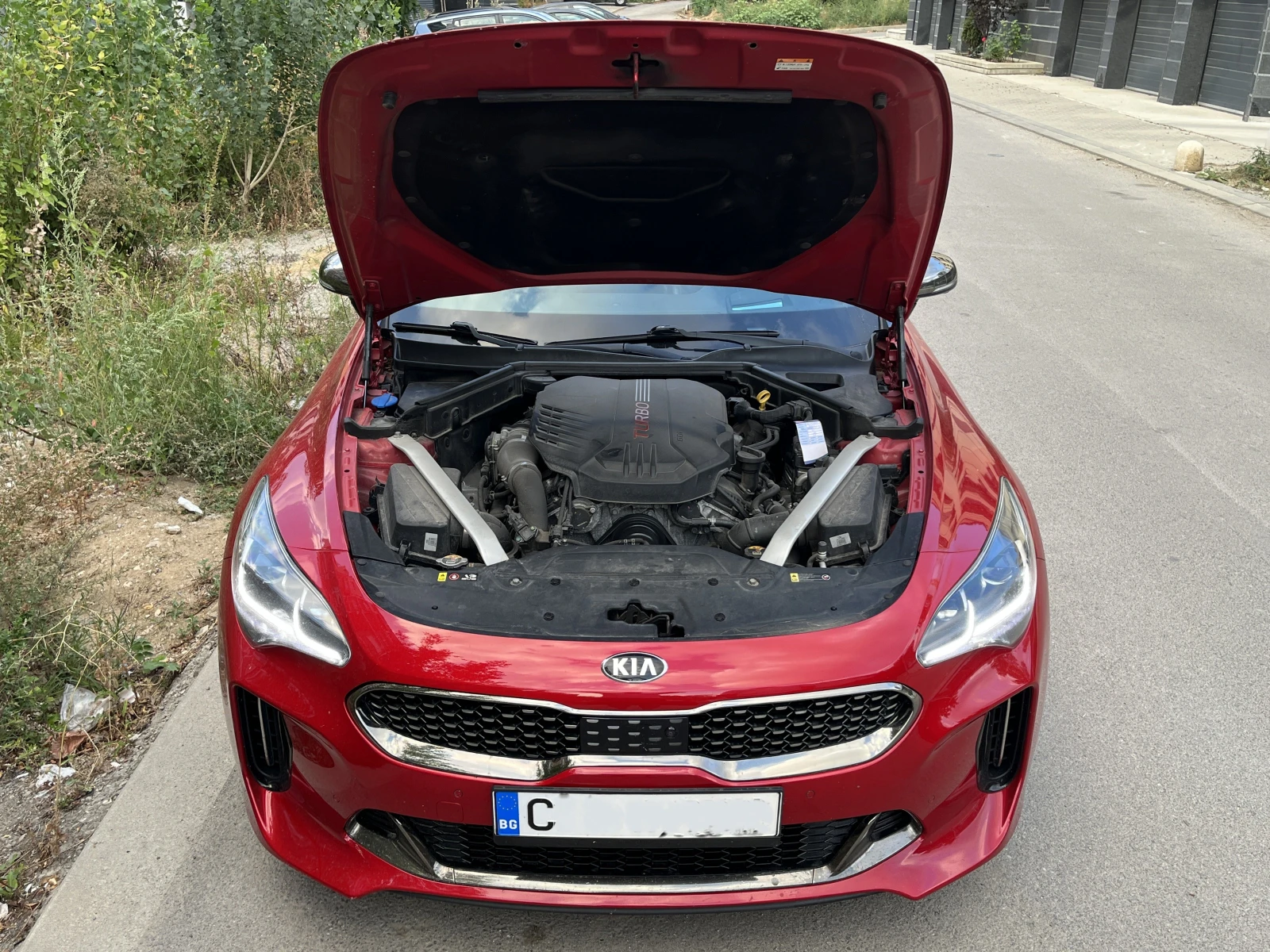 Kia Stinger 3.3 T-GDI GT2* Германия* Bastuck* Eibach* , снимка 4 - Автомобили и джипове - 55690451