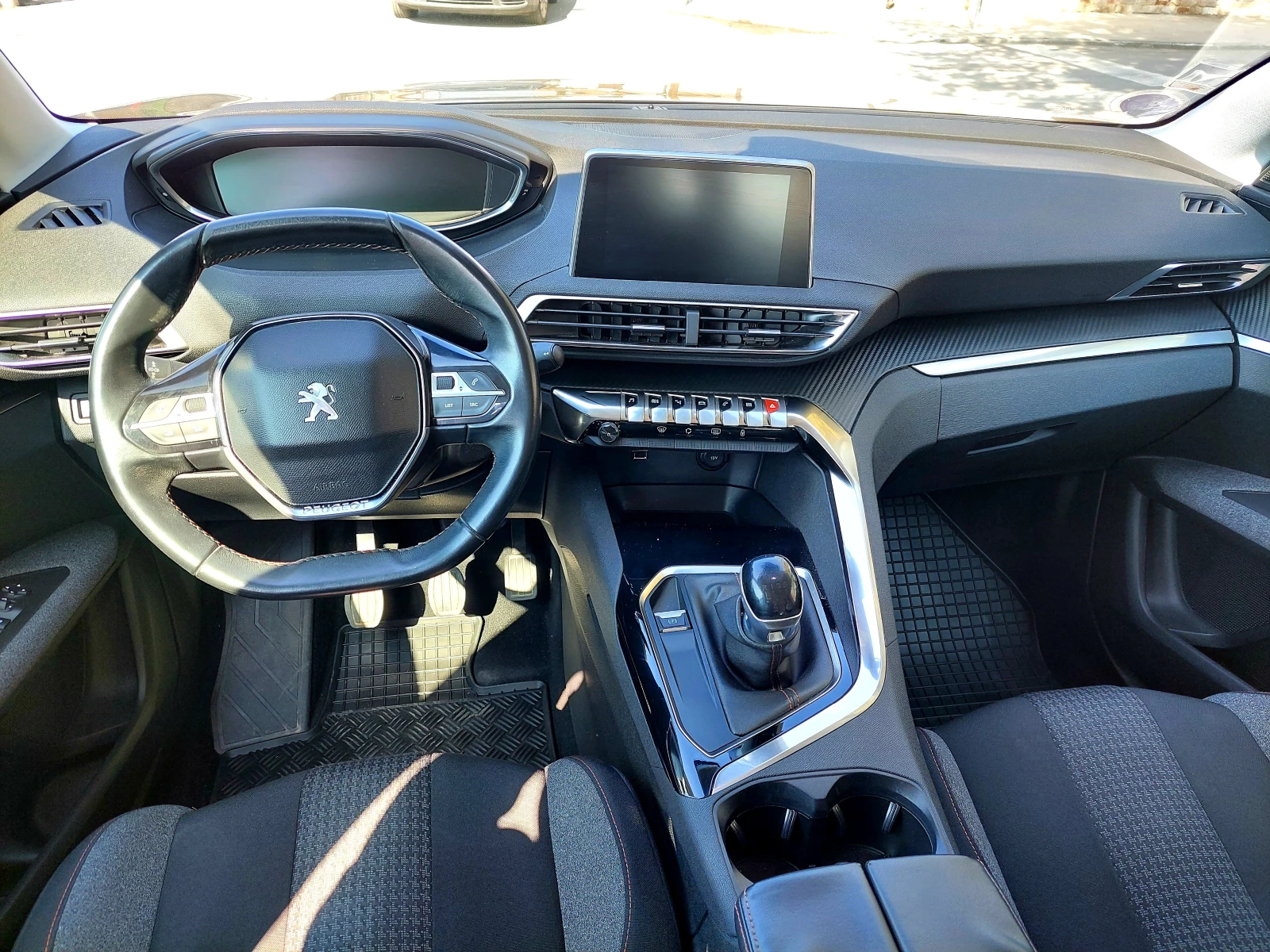 Peugeot 3008 1.2 PureTech ����������� �������� ����� | Mobile.bg � ����������� 9