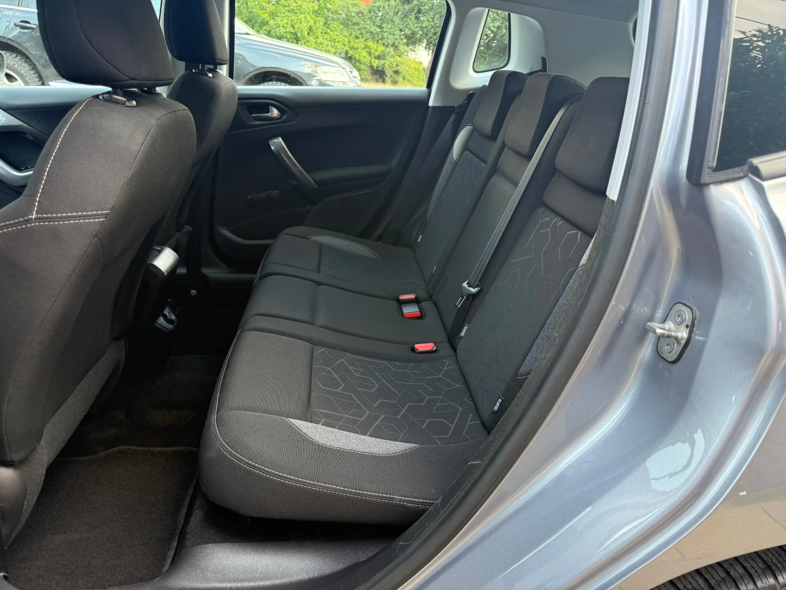 Peugeot 2008 AVTOMAT, снимка 9 - Автомобили и джипове - 55824684