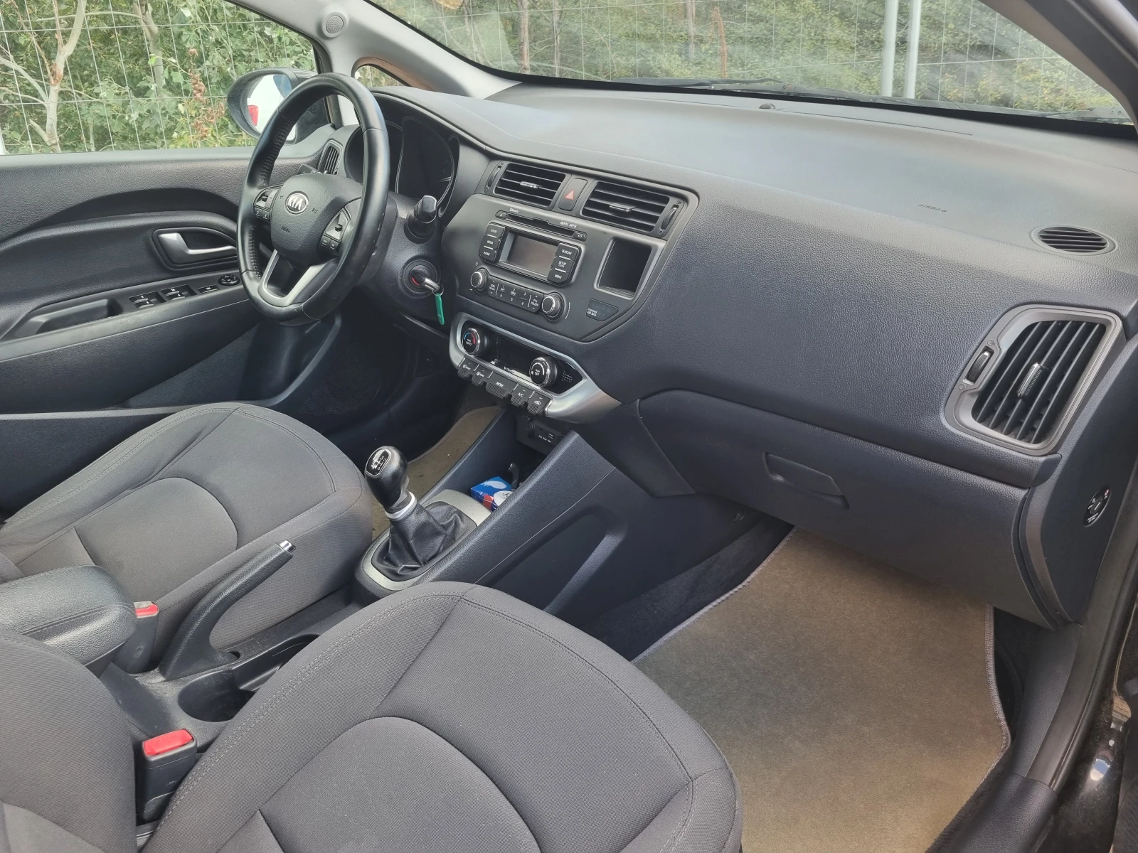 Kia Rio 1.4GRDI ESKLUZIVE , снимка 5 - Автомобили и джипове - 55955969