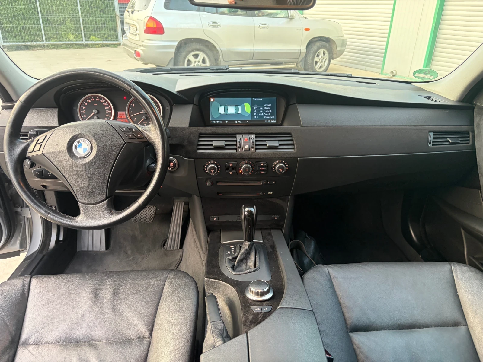 BMW 525 i , снимка 8 - Автомобили и джипове - 56145057