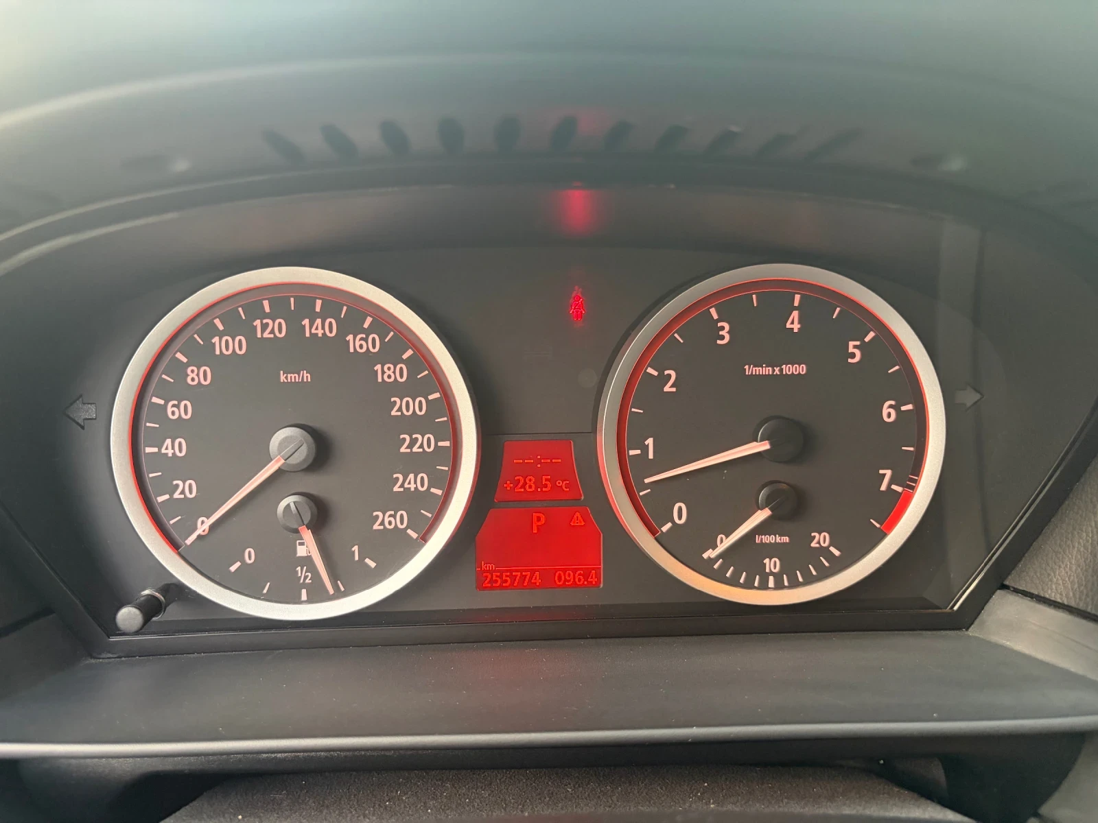 BMW 525 i , снимка 12 - Автомобили и джипове - 56145057